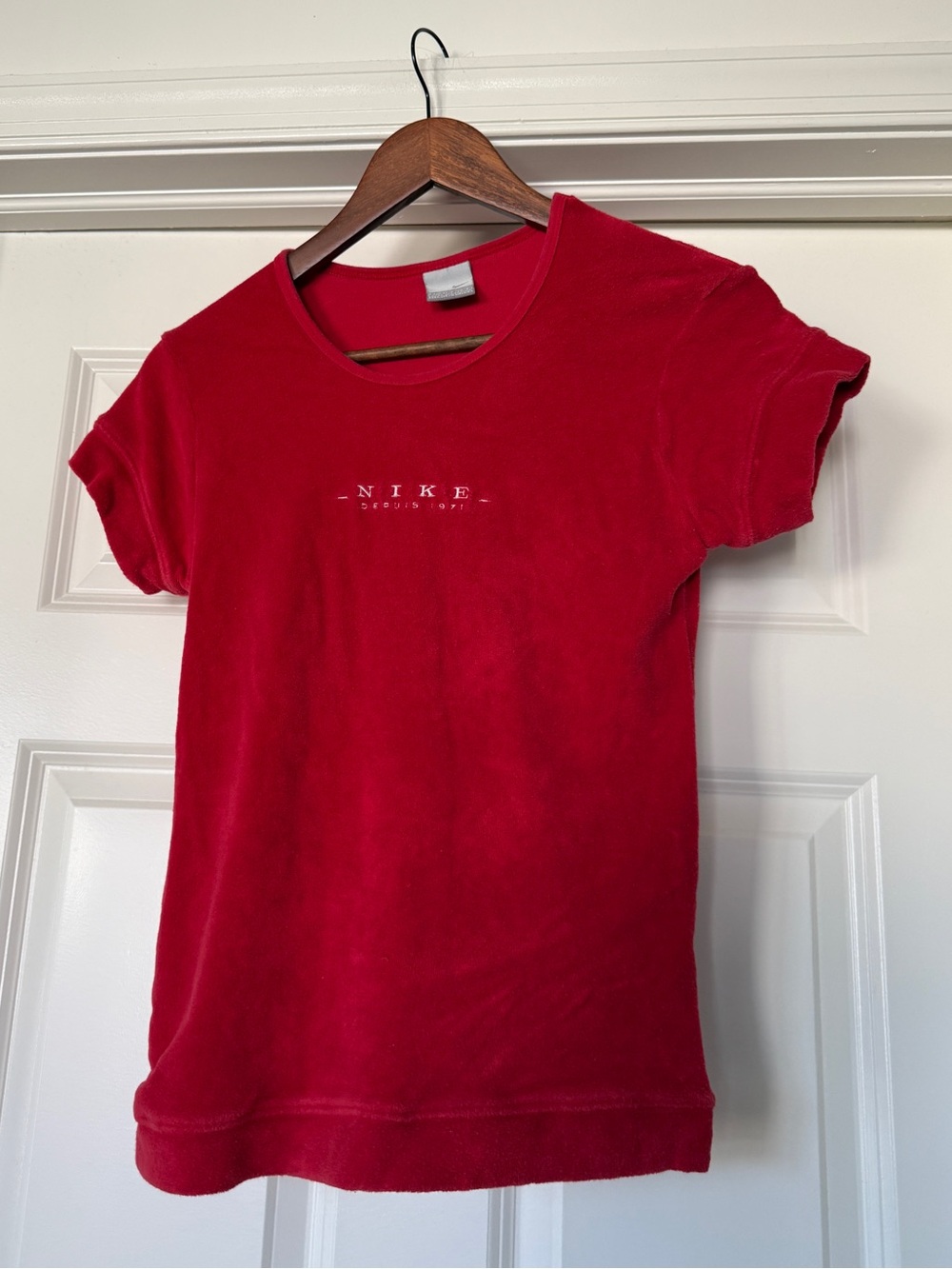 vintage red Nike Terry cloth cotton t-shirt embroidered logo